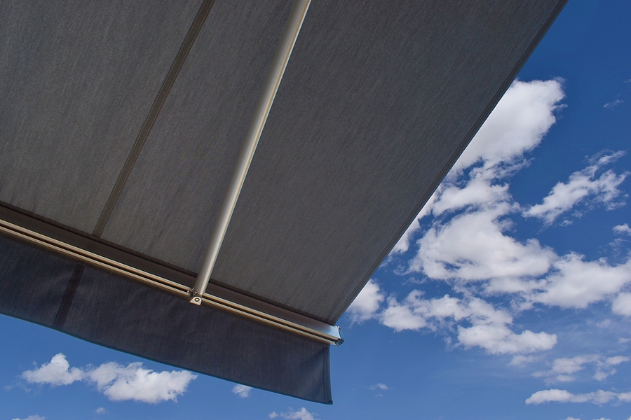 Do Retractable Patio Awnings Add Value to Your Home
